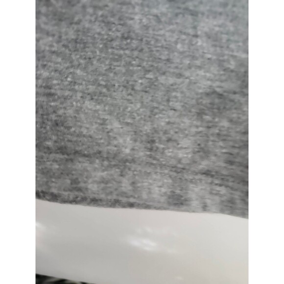 Nike T-Shirt The Nike Tee Boys Size S Athletic Cut Gray Graphic Print Pullover - Picture 4 of 11